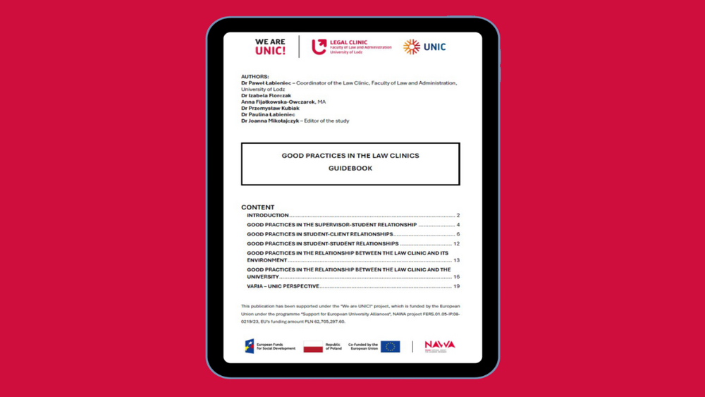 Tablet na malinowym tle.