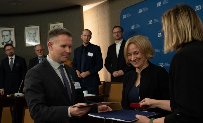 Presentation of the award